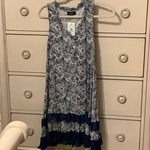 Papillon sleeveless dress